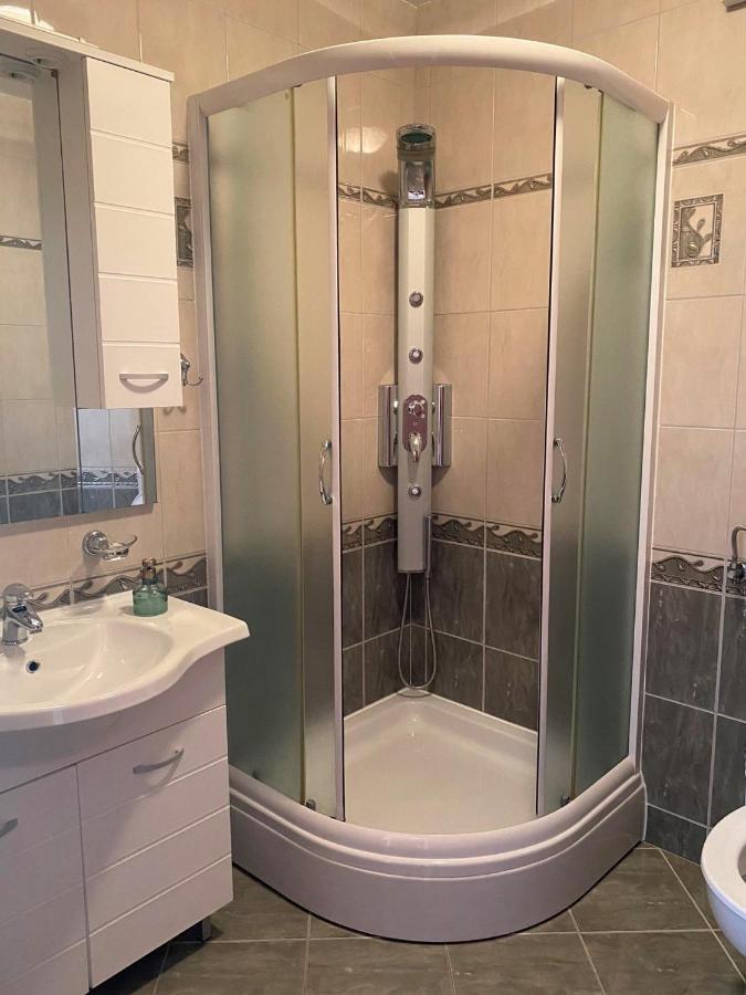Studio Apartment Begić Makarska Esterno foto