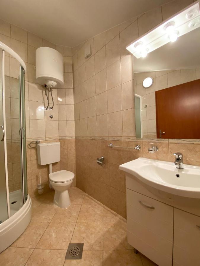 Studio Apartment Begić Makarska Esterno foto