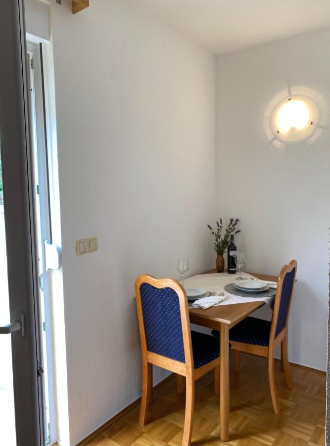 Studio Apartment Begić Makarska Esterno foto